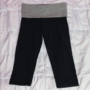 Victorias Secret Flip Yoga Capri’s